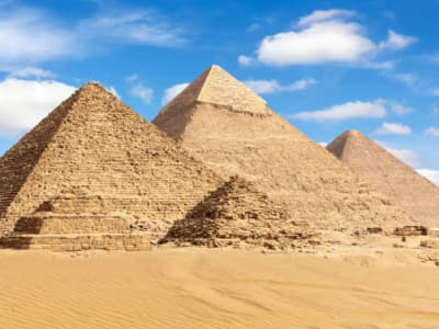8-Day Egypt Package: Cairo Pyramids, Luxor Temples & Hurghada Beach